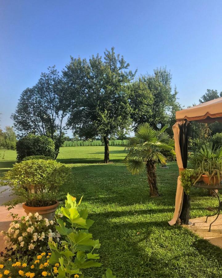 Bed and Breakfast Al Vecchio Fienile Сан-Микеле-аль-Тальяменто Экстерьер фото